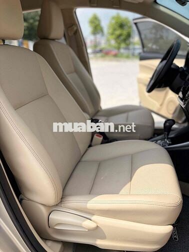 Toyota Vios 2023 G Vàng cát