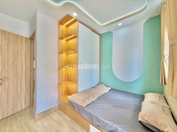 NHÀ MỚI Ở NGAY HXH THÍCH QUẢNG ĐỨC PHƯỜNG ĐỨC NHUẬN QUẬN PHÚ NHUẬN SHR
