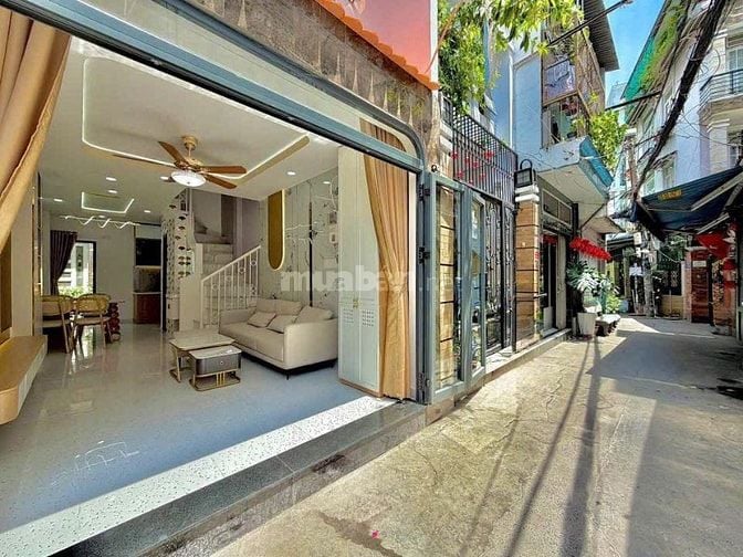 NHÀ MỚI Ở NGAY HXH THÍCH QUẢNG ĐỨC PHƯỜNG ĐỨC NHUẬN QUẬN PHÚ NHUẬN SHR