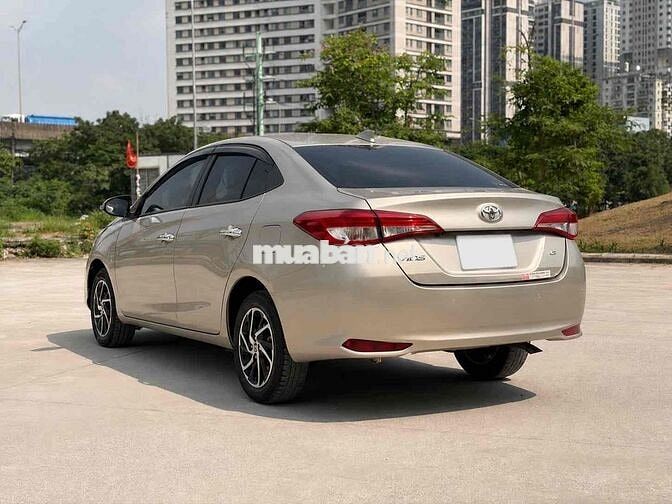 Toyota Vios 2023 G Vàng cát
