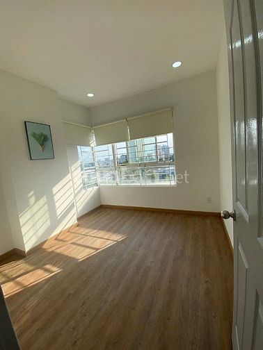 CCCC Mỹ Vinh, Nguyễn Thị Minh Khai, Q3: 85m2, 2p ngủ, nhà mới, 15triệu