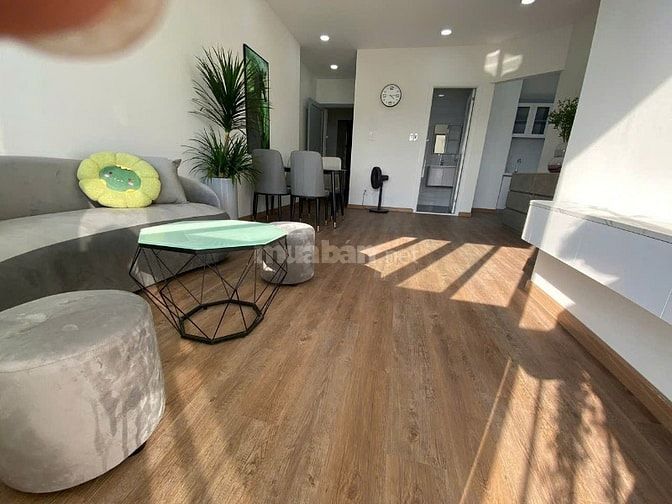 CCCC Mỹ Vinh, Nguyễn Thị Minh Khai, Q3: 85m2, 2p ngủ, nhà mới, 15triệu