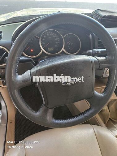 Ford Everest 2011 Bạc Số sàn. 2 cầu.4x4. máy xăng.