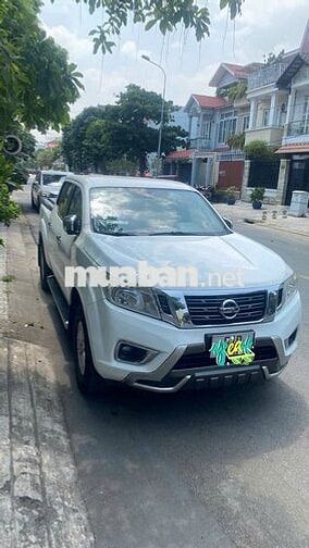 Nissan Navara EL Premium R Trắng