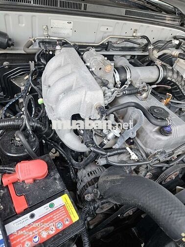 Ford Everest 2011 Bạc Số sàn. 2 cầu.4x4. máy xăng.