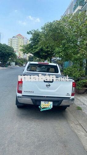 Nissan Navara EL Premium R Trắng