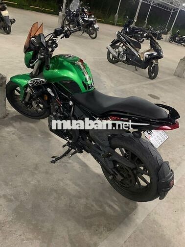 Benelli 302 Xanh lá