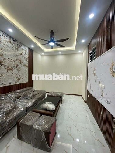 Phân lô Đa sỹ 45m 5t thang máy,ôtô qua,view trường,dân trí cao,an sinh