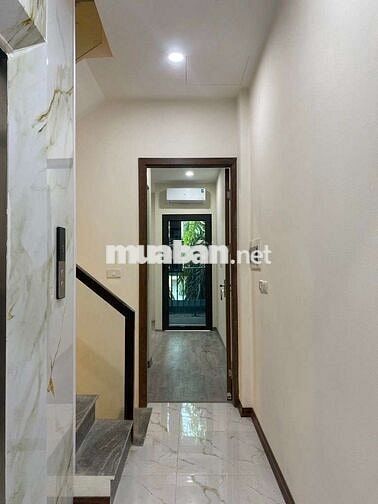 Phân lô Đa sỹ 45m 5t thang máy,ôtô qua,view trường,dân trí cao,an sinh