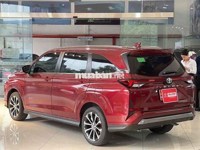 Toyota Veloz Top 2026 Đỏ 2120 km