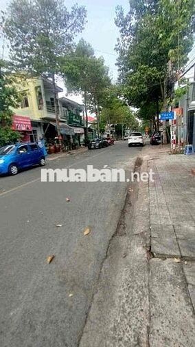Mặt bằng Kinh Doanh Phú Lợi , gần trường học , 4x12m. full thổ cư
