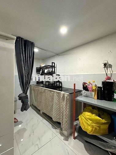 Nhà NC full nội thất ngay trung tâm Quận 1