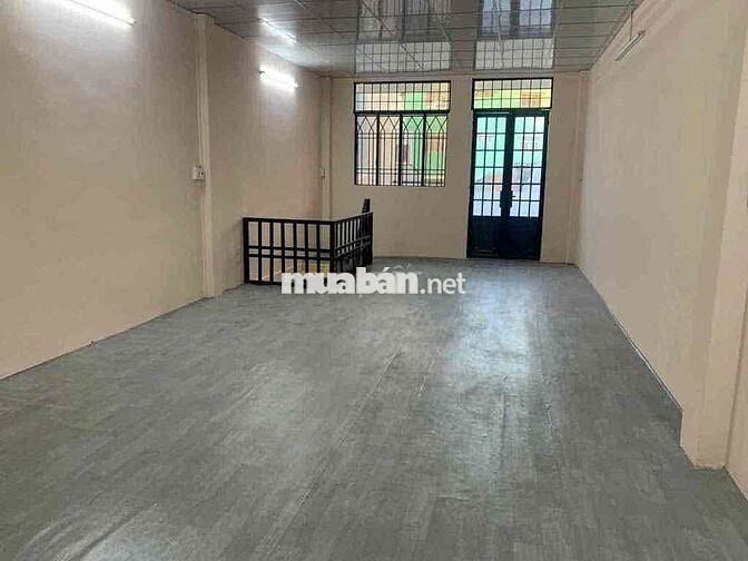 Nhà Cho Thuê Hẻm xe hơi, 1 trệt, 1 gác, 1 lầu, 2 PN, 2 WC