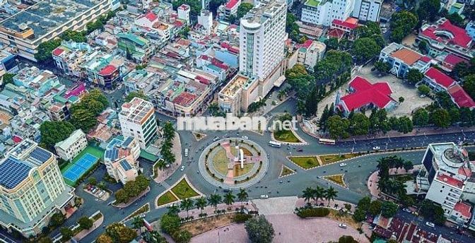 CHO THUÊ NHÀ 4 TẦNG VỊ TRÍ GÓC TRUNG TÂM THƯƠNG MẠI VŨNG TÀU