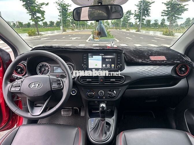 Hyundai i10 2022 1.2CVT Đỏ 24.000km