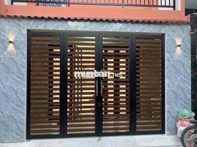 Nhà Cho Thuê Hẻm xe hơi, 1 trệt, 1 gác, 1 lầu, 2 PN, 2 WC