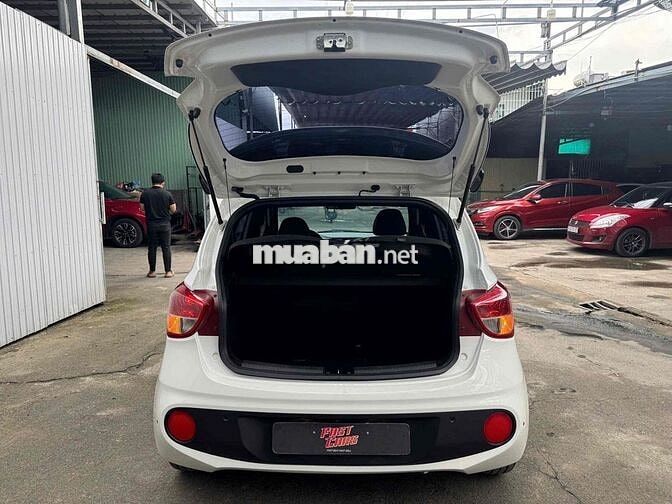 Hyundai Grand i10 AT 2020 Trắng odo 49.000 km