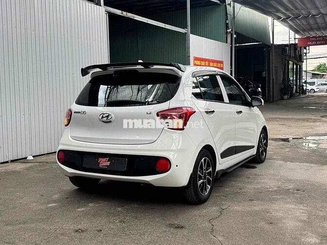 Hyundai Grand i10 AT 2020 Trắng odo 49.000 km