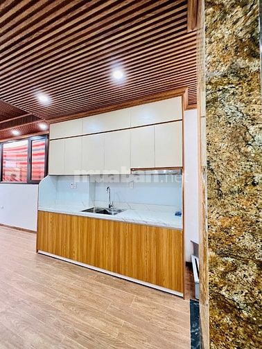 6 tầng Vạn Phúc Xây Mới Full nội thất ô tô đỗ cửa, kinh doanh tốt.