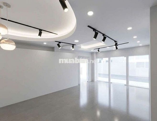 SIÊU PHẨM 6X12M CÓ HẦM - Cách Mạng Tháng 8, Quận 3 - DTSD 300m2