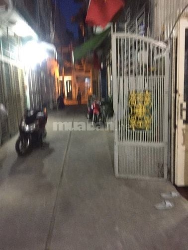 BÁN NHÀ: 2 lầu, Đường HOÀNG BẬT ĐẠT, phường Tân Sơn, 38m2