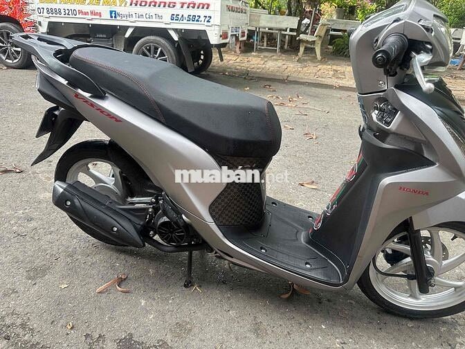 Honda Vision 2017 Bạc