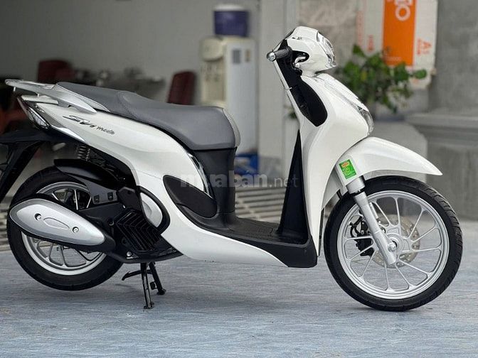 Bán xe Sh mode Trắng 125 đời 2022-23 Còn mới như hình