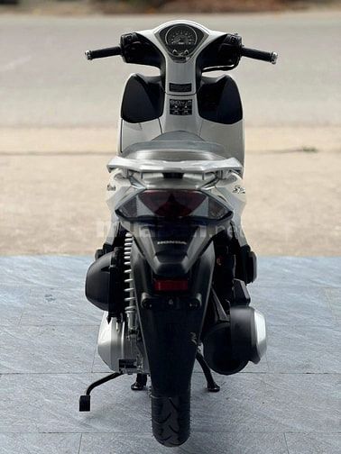 Bán xe Sh mode Trắng 125 đời 2022-23 Còn mới như hình