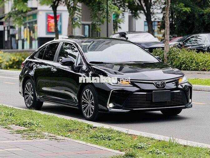 Toyota Corolla Altis 2022 1.8V 20.000km Đen