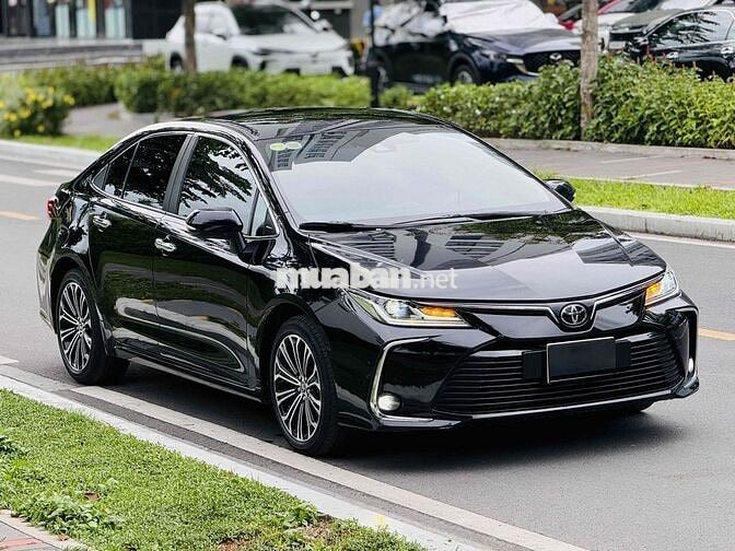 Toyota Corolla Altis 2022 1.8V 20.000km Đen
