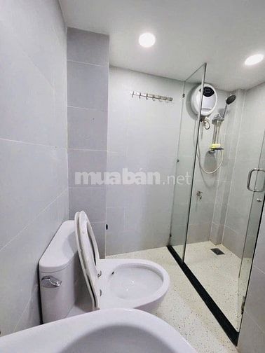 LÀM ĂN THUA LỖ BÁN GẤP NHÀ HXH TRẦN QUANG KHẢI PHƯỜNG TÂN ĐỊNH QUẬN 1