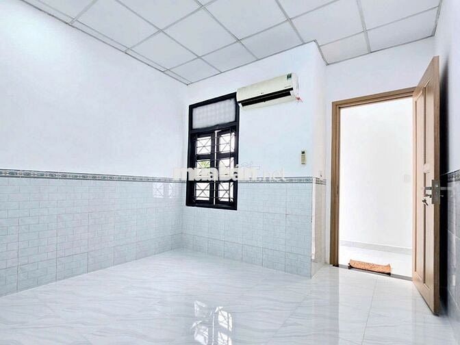 Cho thuê nhà nguyên căn - 2 phòng ngủ - 2NVS -Full Nt ngay Vườn Lài
