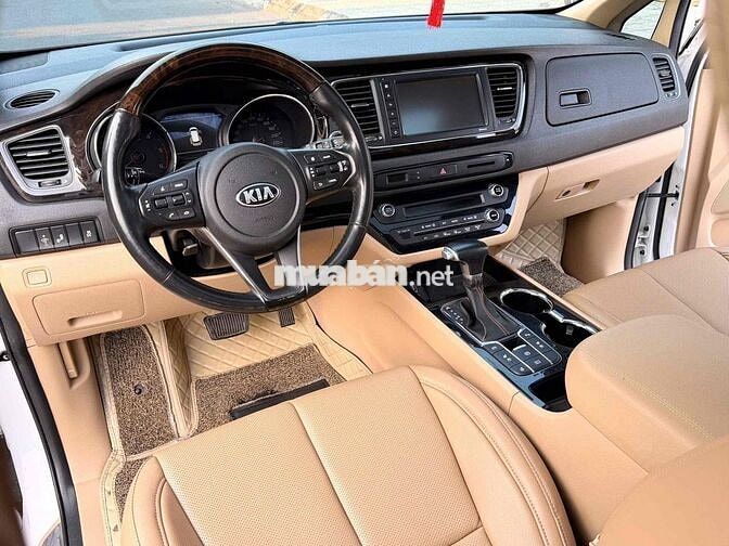 Kia Grand Sedona 2019 Trắng Full Dầu