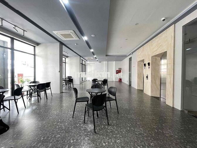 Mặt bằng rộng 90m² cạnh Sunrise City View Q7 –KD spa, văn phòng, shop