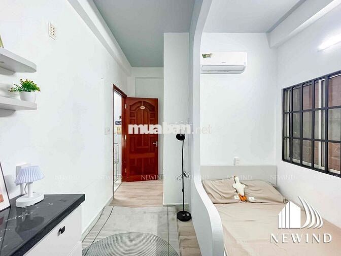 STUDIO BAN CÔNG NẰM GẦN NGAY TRUNG TÂM QUẬN 1 THUẬN TIỆN QUA LOTTE