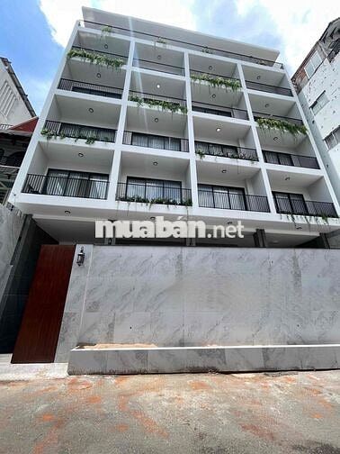 Mặt bằng rộng 90m² cạnh Sunrise City View Q7 –KD spa, văn phòng, shop