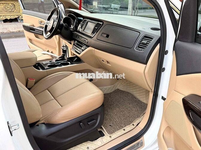 Kia Grand Sedona 2019 Trắng Full Dầu