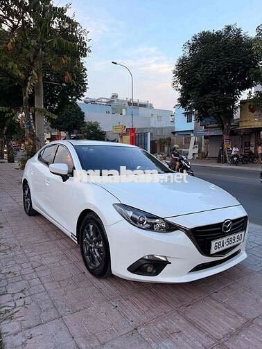 Mazda 3 2016 1.5 AT 136.000 km Trắng
