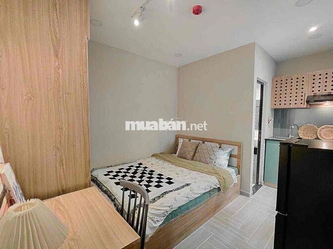 Căn Hộ Cửa Sổ, Máy Giặt Riêng Trung Tâm Quận 1 Gần Bùi Viện Giáp Q3