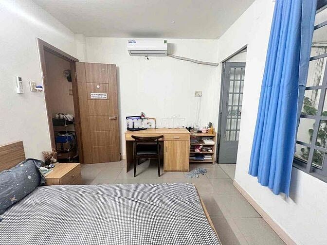 CHO THUÊ PHÒNG TÁCH BẾP, BAN CÔNG LỚN,GẦN CẦU PHÚ MỸ ( ƯU ĐÃI 1-2 TR )