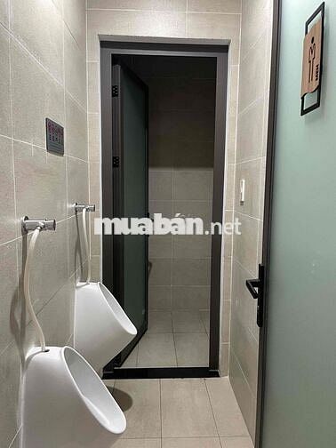 Mặt bằng rộng 90m² cạnh Sunrise City View Q7 –KD spa, văn phòng, shop