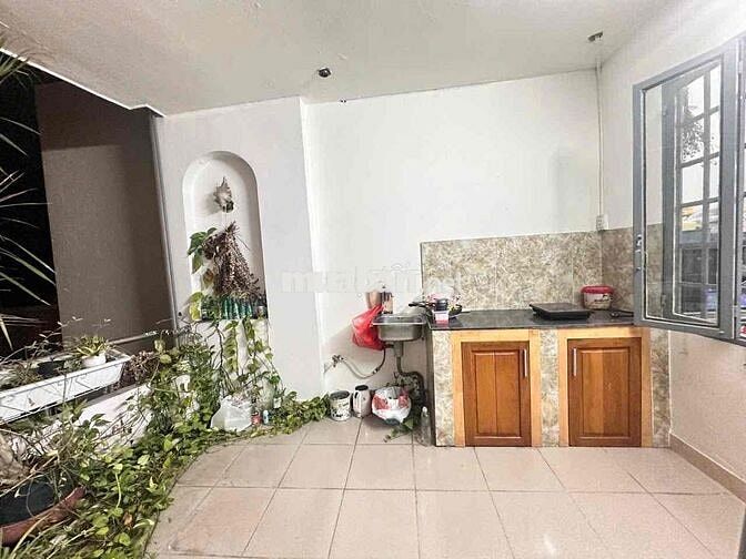 CHO THUÊ PHÒNG TÁCH BẾP, BAN CÔNG LỚN,GẦN CẦU PHÚ MỸ ( ƯU ĐÃI 1-2 TR )