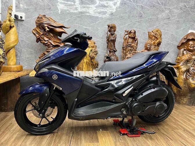 Yamaha NVX 125VVA phanh ABS, khoá smartkey