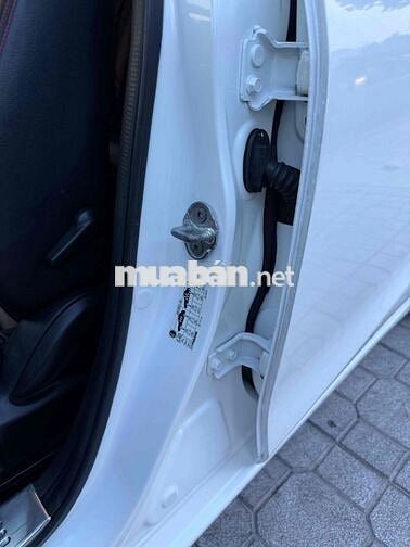Mazda 3 2016 1.5 AT 136.000 km Trắng