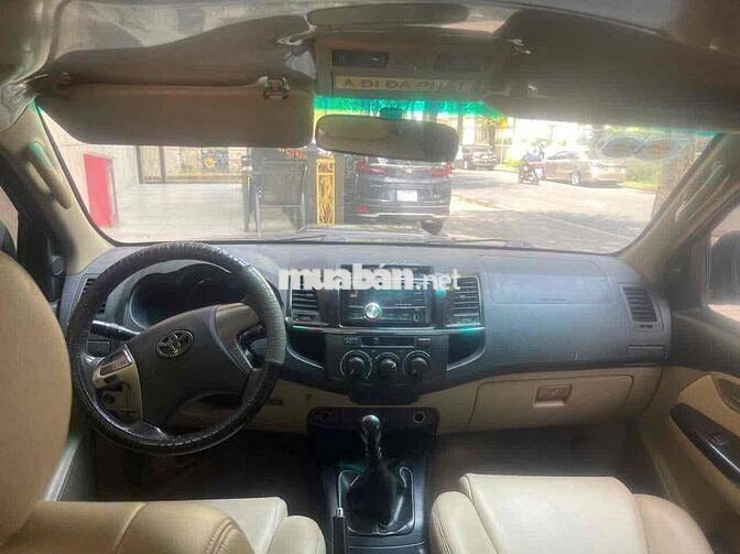Em bán Toyota Fortuner 2014 Dầu - đẹp vô đối