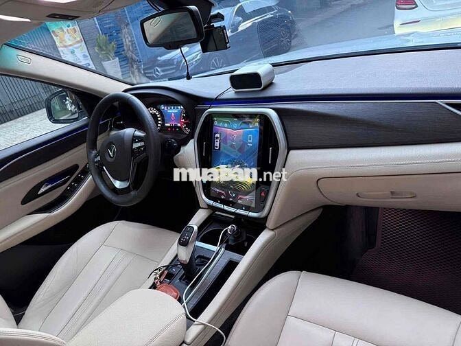Vinfast Lux A 2.0 Turbo Premium Trắng/Kem Siêu Đẹp