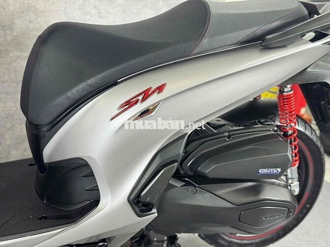 Honda SH 350i 2024 Bạc nhám