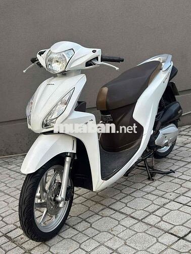 Honda Vision Trắng khoá smakey