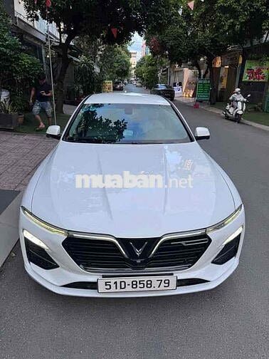 Vinfast Lux A 2.0 Turbo Premium Trắng/Kem Siêu Đẹp