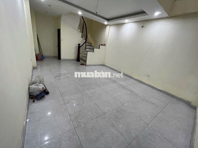 1 phòng trong nhà nguyên căn siêu mới full đồ chỉ mang vali đến ở